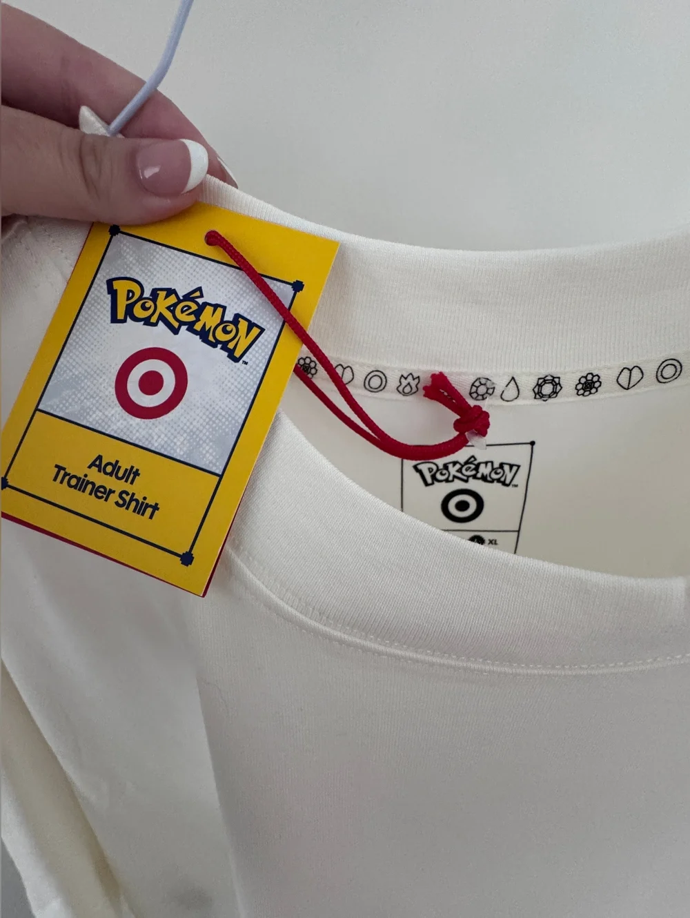 Pokemon Evee Adult Trainer Shirt - White - Picture 1 of 5